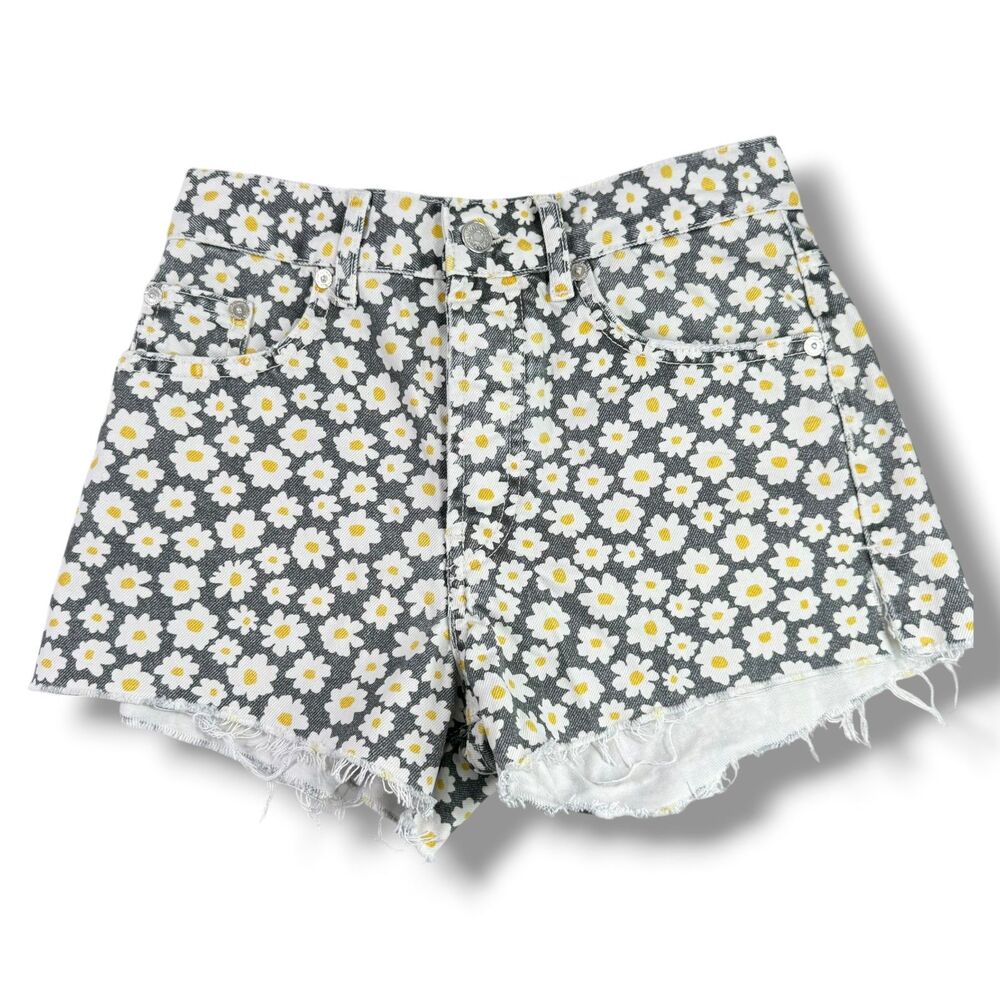 Zara High Rise Daisy Denim Shorts Button Fly Size 0 Cottagecore Coastal Resort